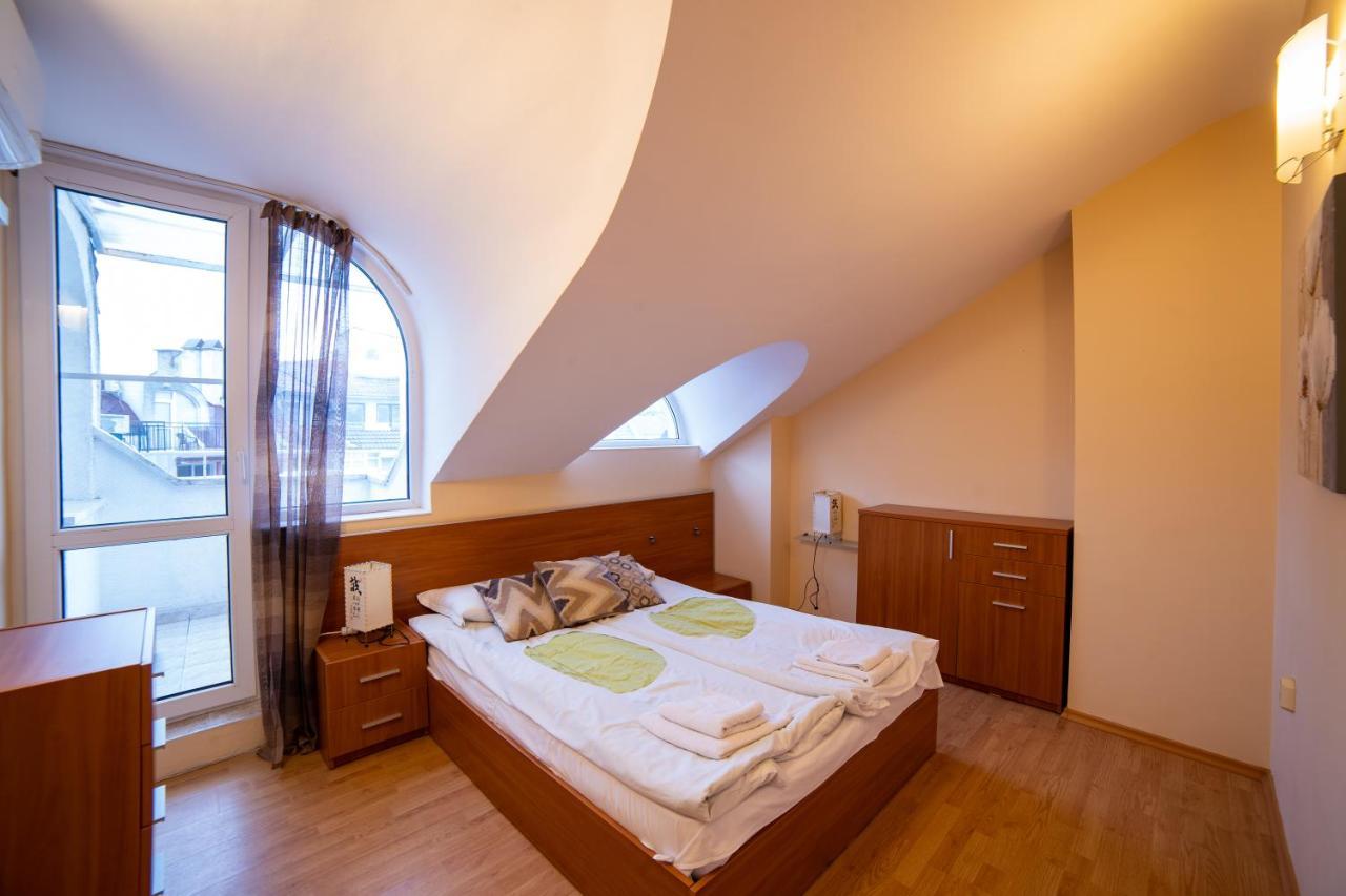 Maisonette Picadilly Варна Экстерьер фото
