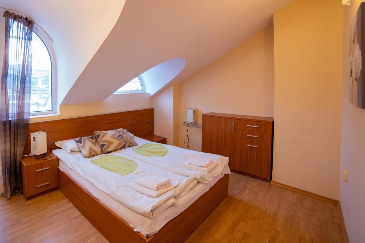 Maisonette Picadilly Варна Экстерьер фото